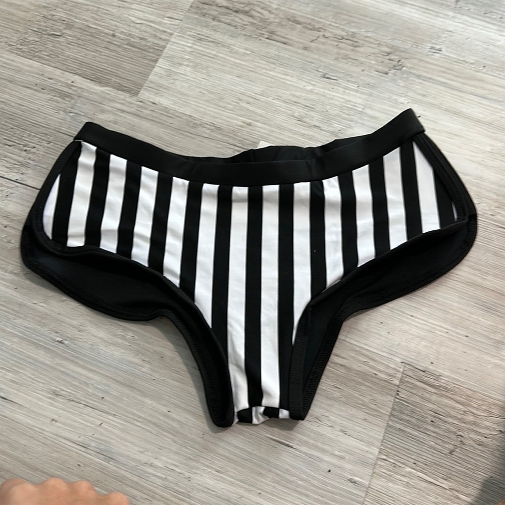 BRAND NEW Brazilian bikini bottom